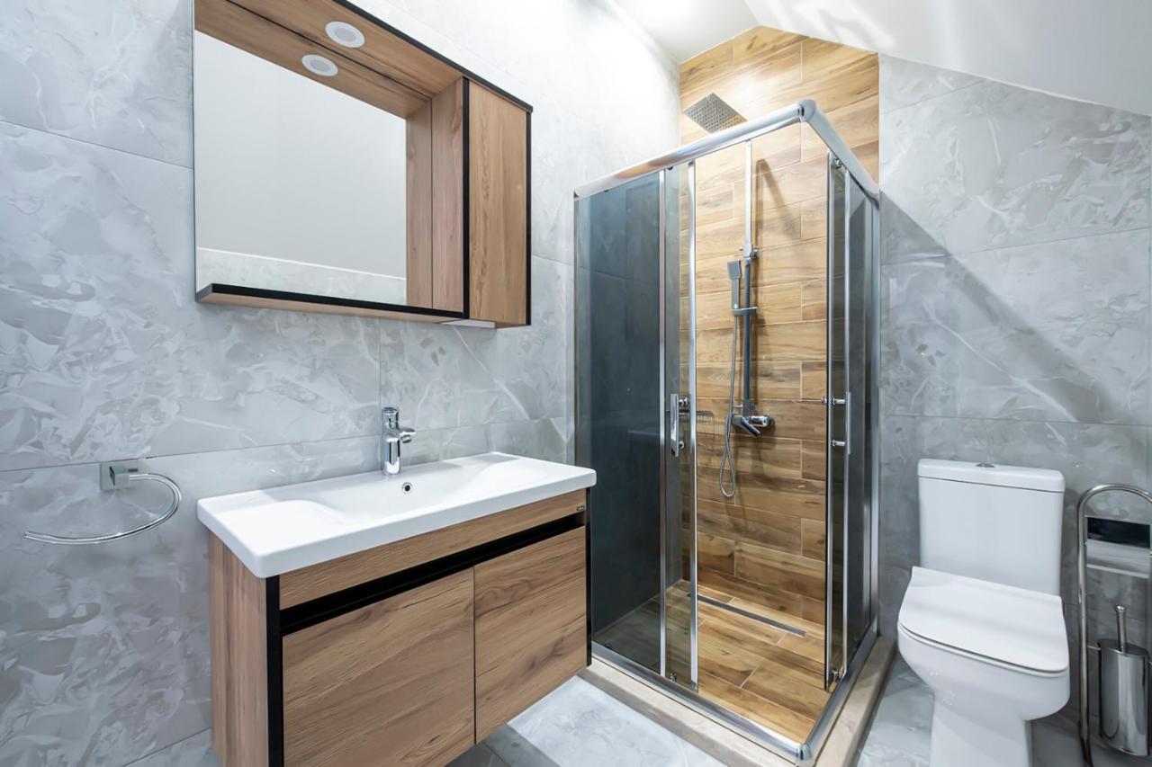 Hotel Solo Tbilisi ภายนอก รูปภาพ