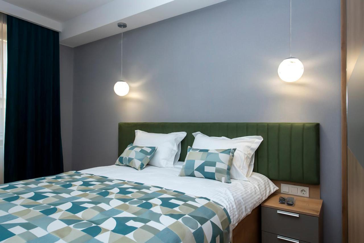Hotel Solo Tbilisi ภายนอก รูปภาพ