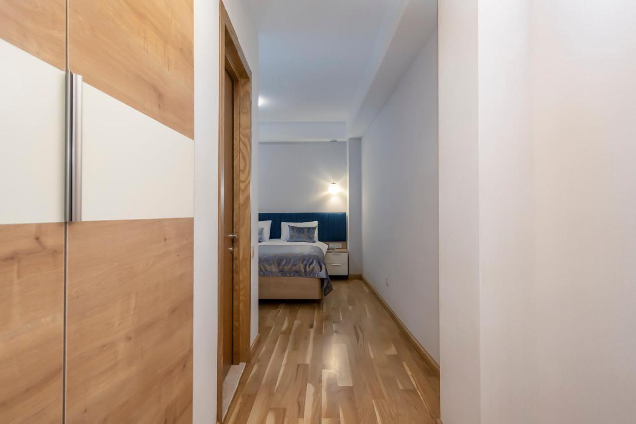 Hotel Solo Tbilisi ภายนอก รูปภาพ