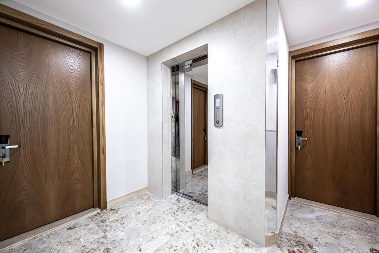 Hotel Solo Tbilisi ภายนอก รูปภาพ