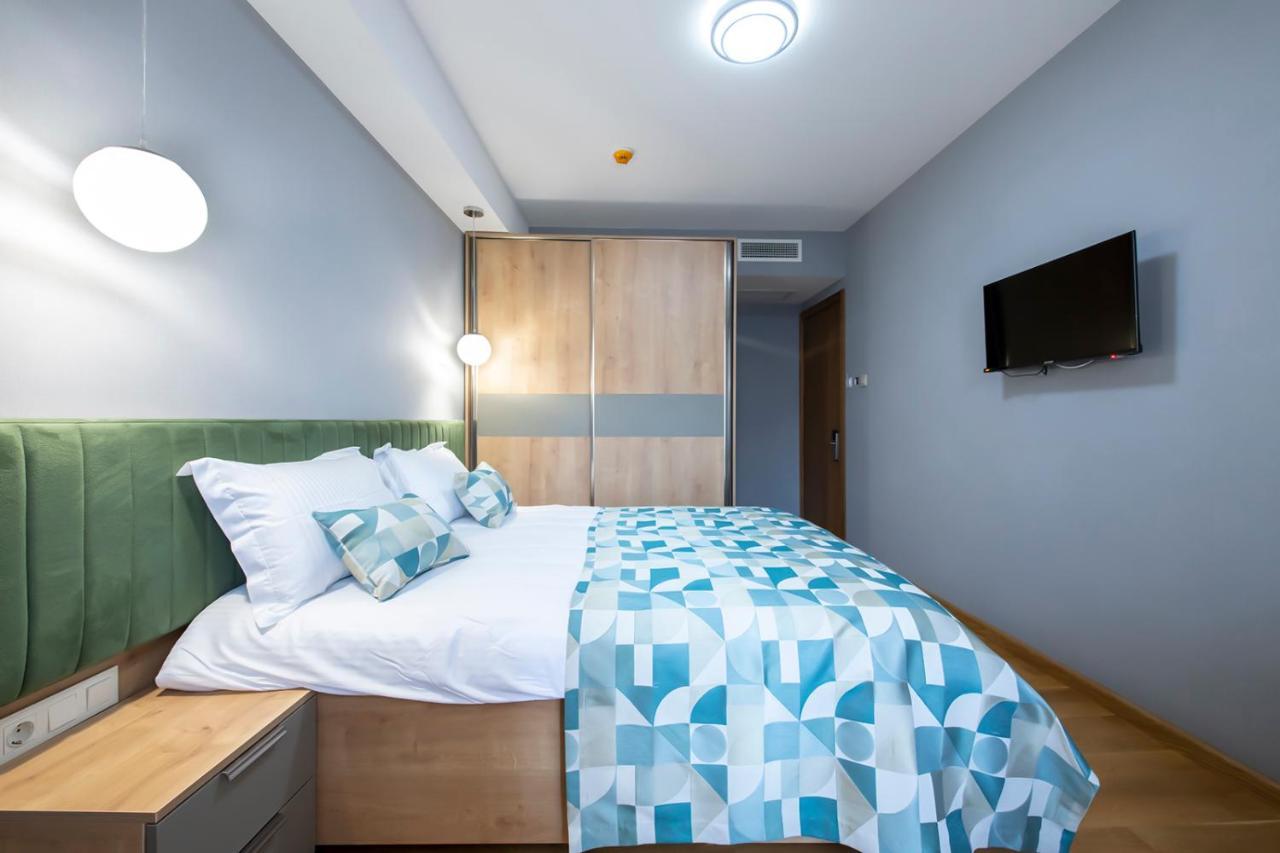 Hotel Solo Tbilisi ภายนอก รูปภาพ