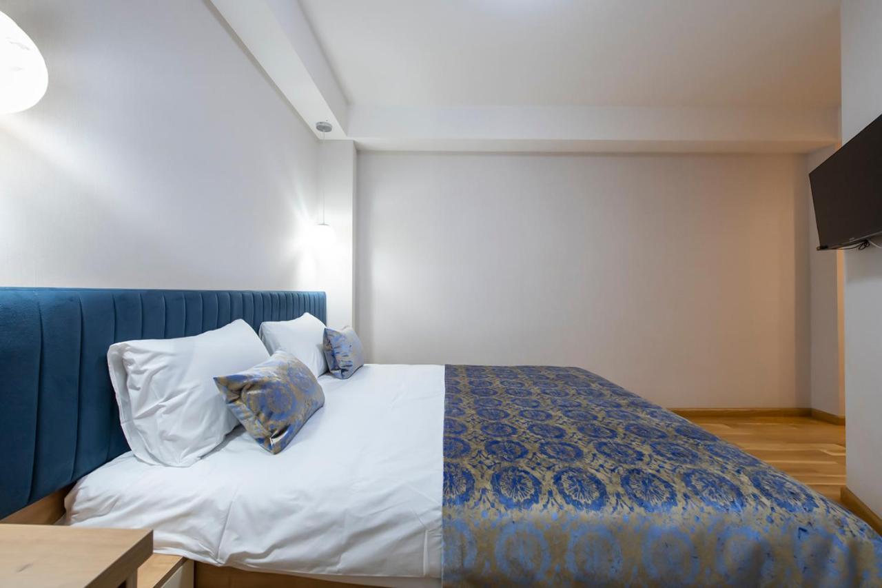 Hotel Solo Tbilisi ภายนอก รูปภาพ