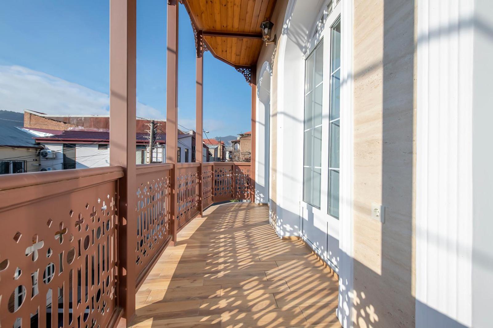 Hotel Solo Tbilisi ภายนอก รูปภาพ