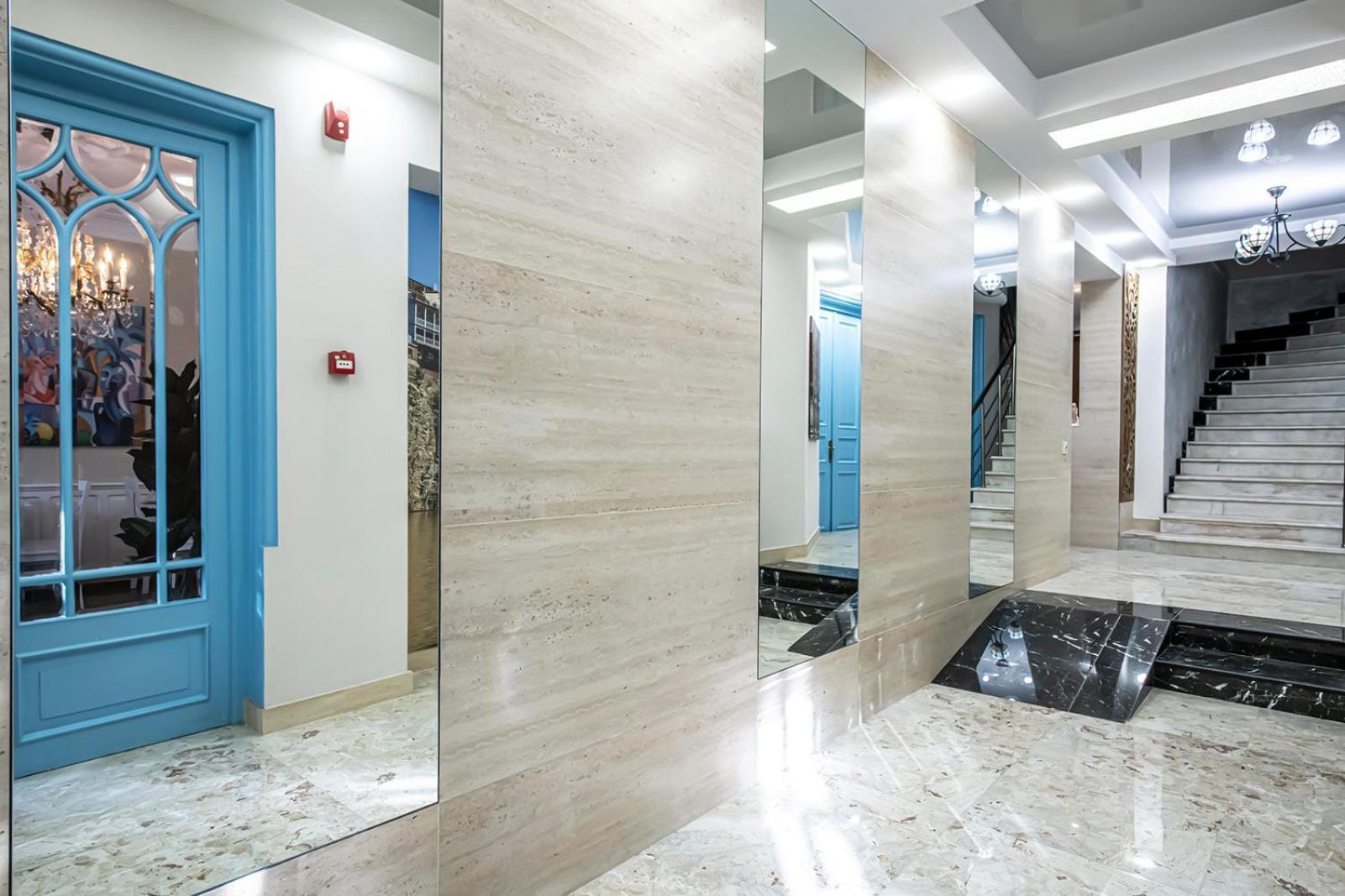 Hotel Solo Tbilisi ภายนอก รูปภาพ